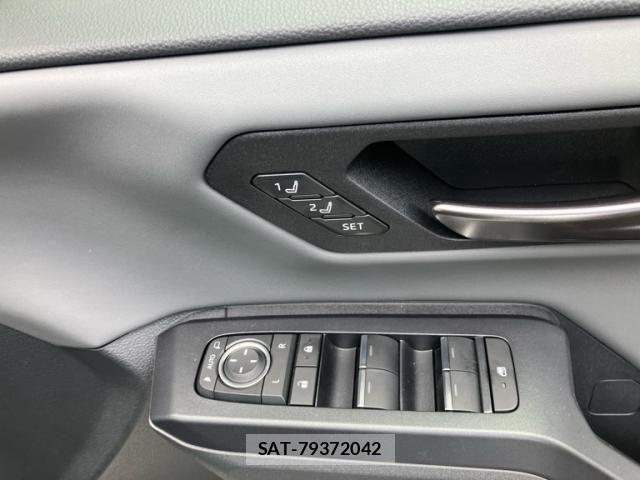 Toyota RAV4 2026-02 8132069-9