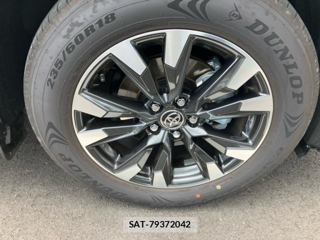 Toyota RAV4 2026-02 8132069-23