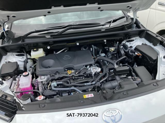 Toyota RAV4 2026-02 8132069-26