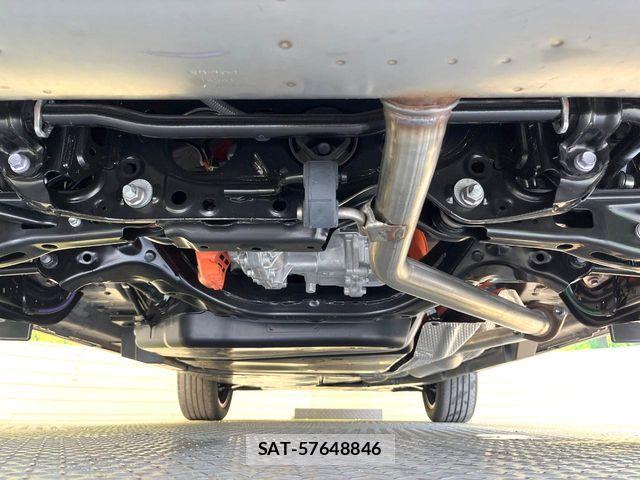 Toyota RAV4 2026-06 8132067-18