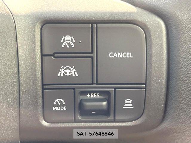 Toyota RAV4 2026-06 8132067-5