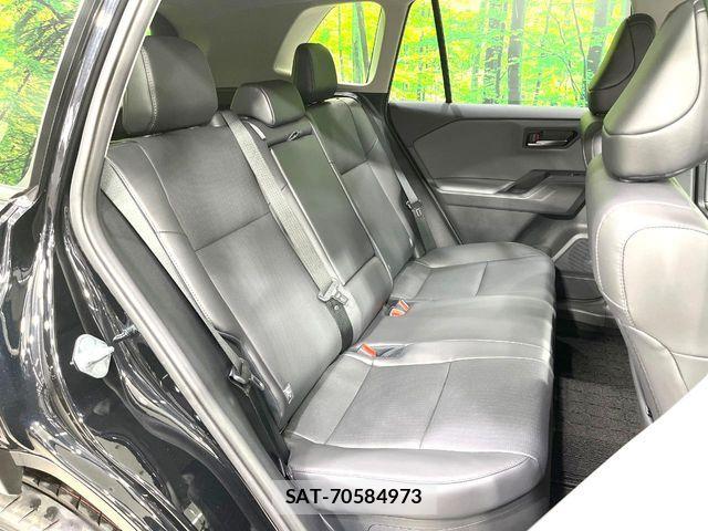 Toyota RAV4 2026-03 8132063-9