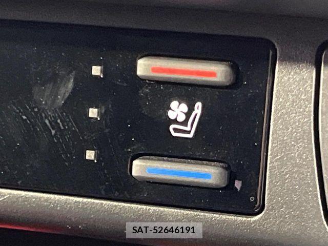 Toyota RAV4 2022-12 8132070-6