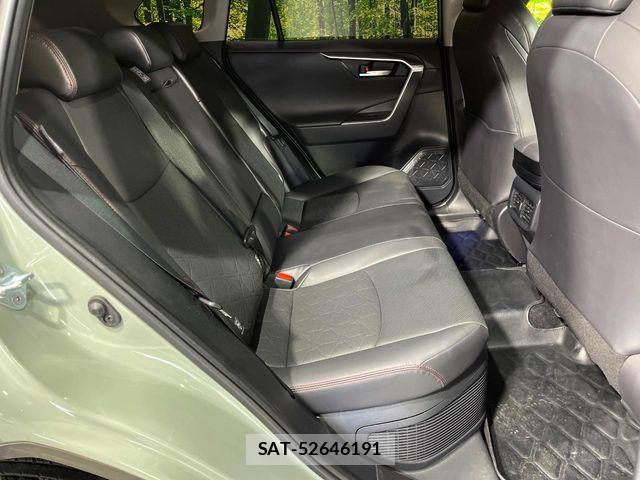 Toyota RAV4 2022-12 8132070-8