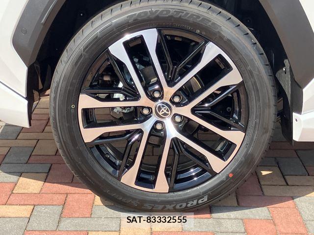 Toyota RAV4 2026-06 8132065-9