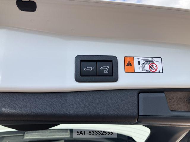 Toyota RAV4 2026-06 8132065-14