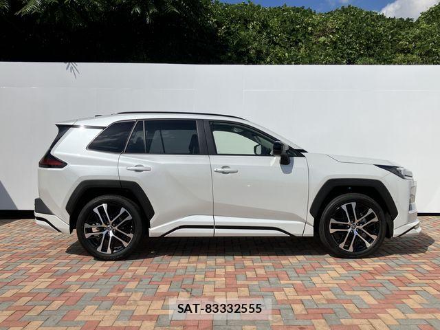 Toyota RAV4 2026-06 8132065-5