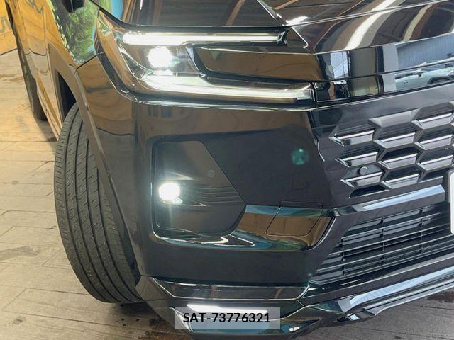 Toyota RAV4 2026-06 8132064-11