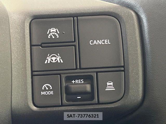 Toyota RAV4 2026-06 8132064-6