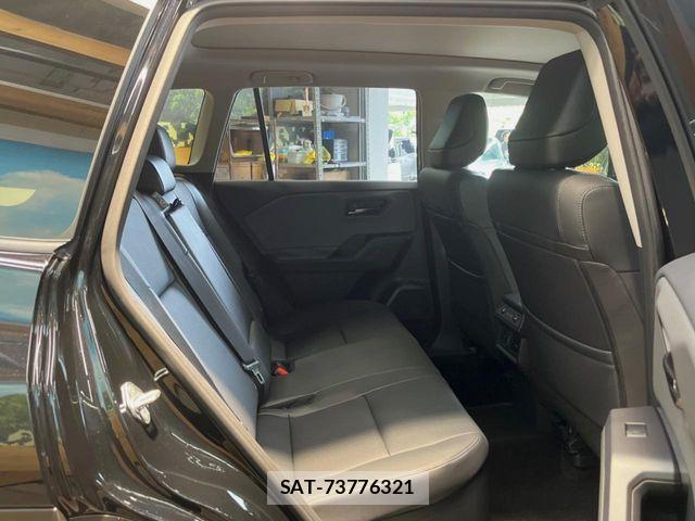 Toyota RAV4 2026-06 8132064-8