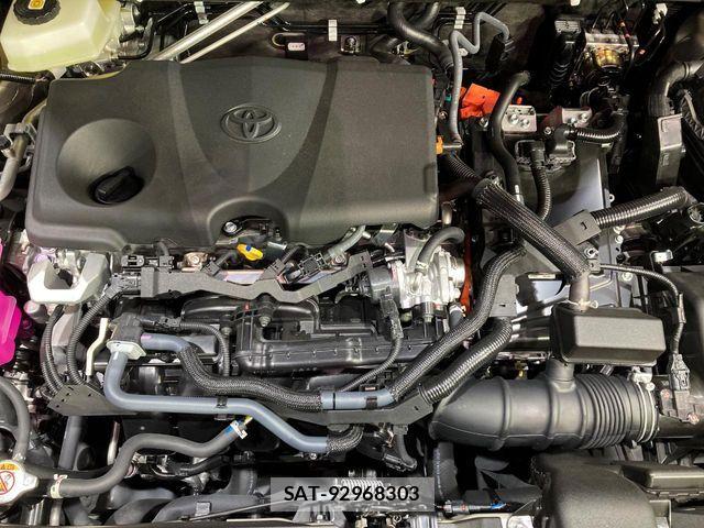 Toyota RAV4 2026-02 8132068-17