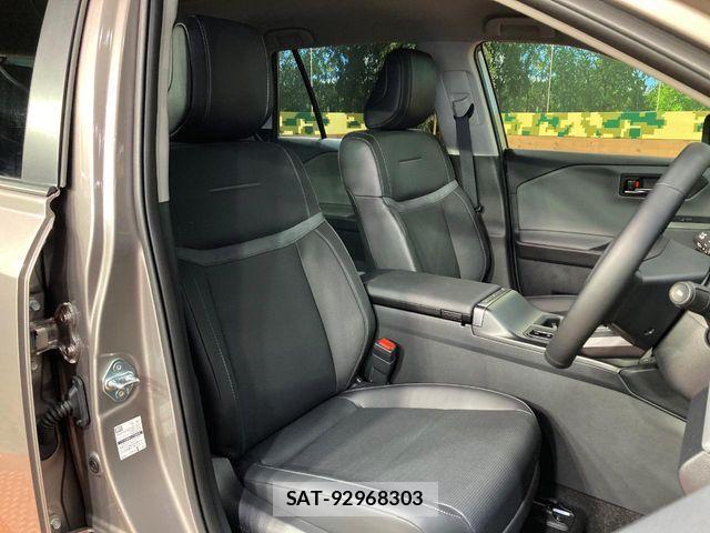 Toyota RAV4 2026-02 8132068-8