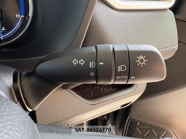 Toyota RAV4 2022-11 8132076-9
