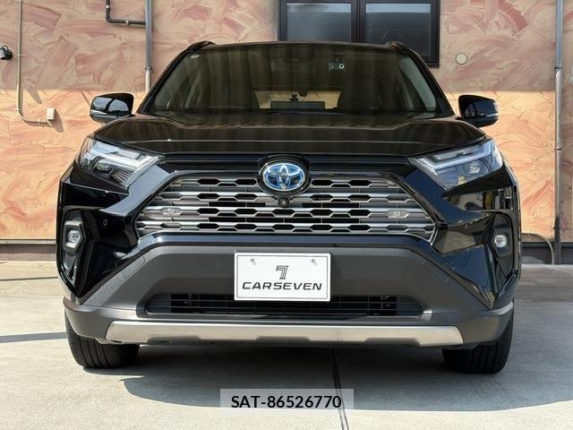 Toyota RAV4 2022-11 8132076-1
