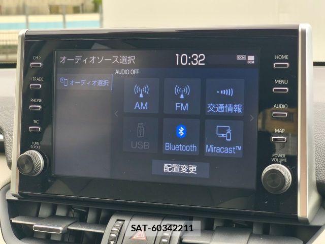 Toyota RAV4 2021-06 8146569-9