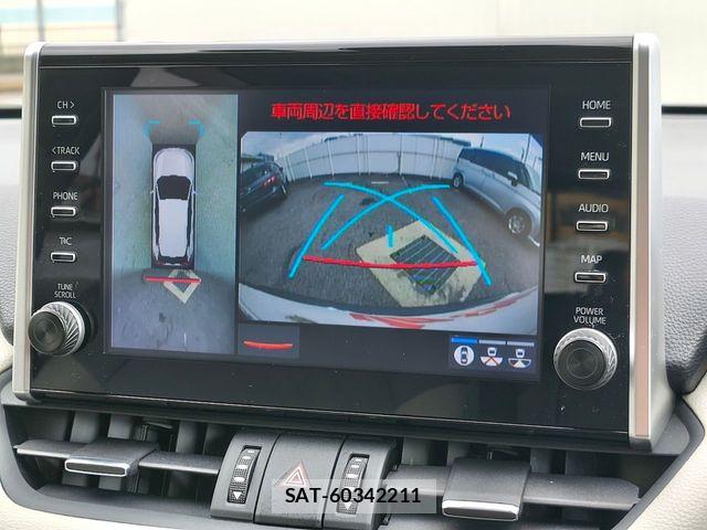 Toyota RAV4 2021-06 8146569-10