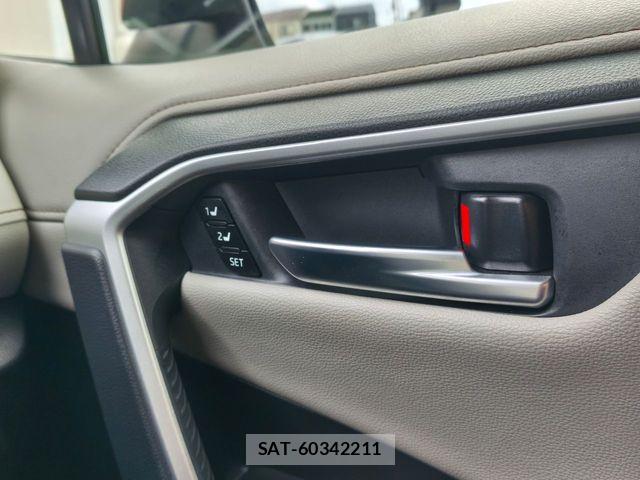 Toyota RAV4 2021-06 8146569-20