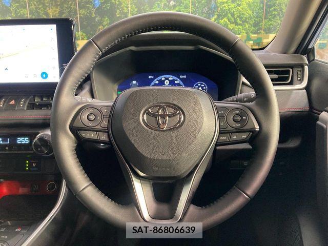 Toyota RAV4 2025-11 8146564-7