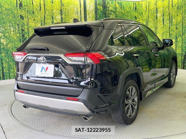 Toyota RAV4 2025-07 8146566-17