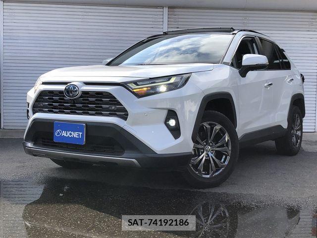 Toyota RAV4 2023-02 8146568-0