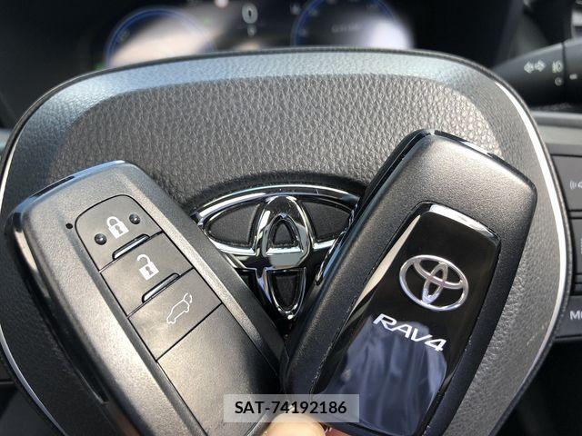 Toyota RAV4 2023-02 8146568-29