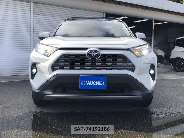 Toyota RAV4 2023-02 8146568-3