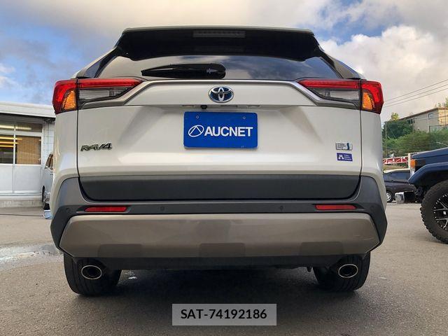 Toyota RAV4 2023-02 8146568-8