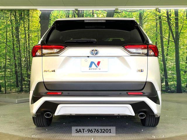 Toyota RAV4 2024-05 8146565-14
