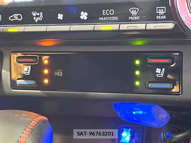 Toyota RAV4 2024-05 8146565-6