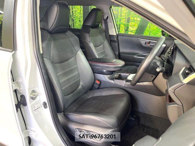 Toyota RAV4 2024-05 8146565-7