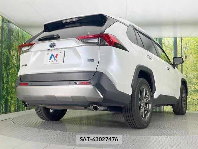Toyota RAV4 2024-06 8146567-16