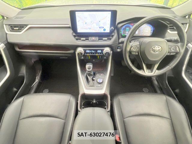 Toyota RAV4 2024-06 8146567-1