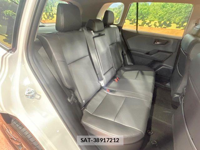 Toyota RAV4 2026-06 8159110-8