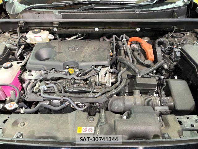 Toyota RAV4 2021-10 8209833-17