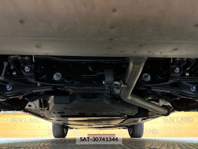 Toyota RAV4 2021-10 8209833-18