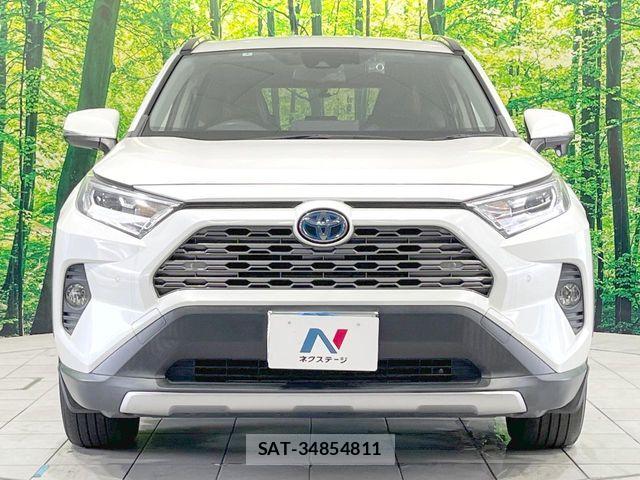 Toyota RAV4 2020-02 8209839-13