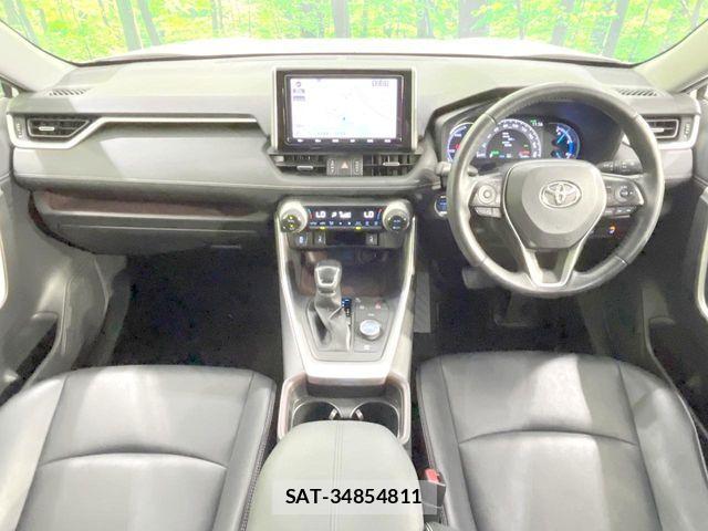 Toyota RAV4 2020-02 8209839-1