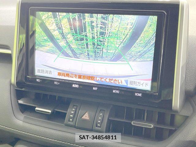 Toyota RAV4 2020-02 8209839-3