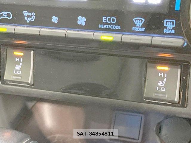 Toyota RAV4 2020-02 8209839-6