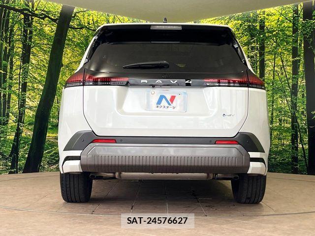 Toyota RAV4 2026-03 8209824-14