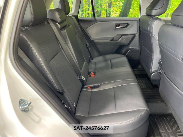 Toyota RAV4 2026-03 8209824-8