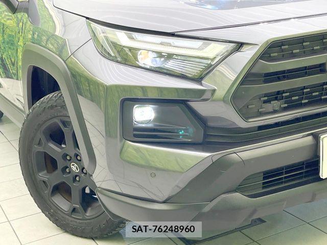 Toyota RAV4 2023-06 8209831-10