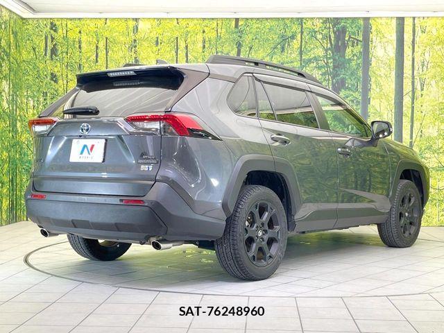 Toyota RAV4 2023-06 8209831-15