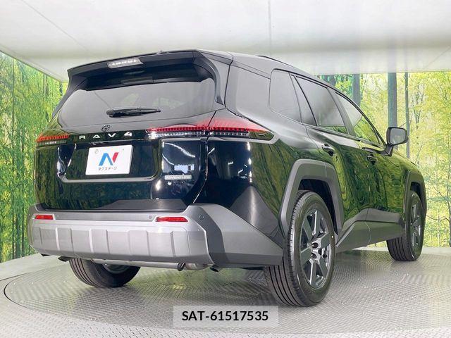 Toyota RAV4 2026-06 8209825-16