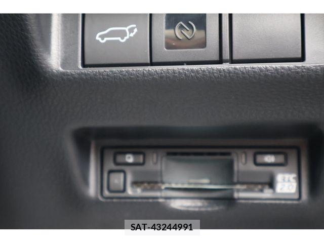 Toyota RAV4 2026-07 8209823-10