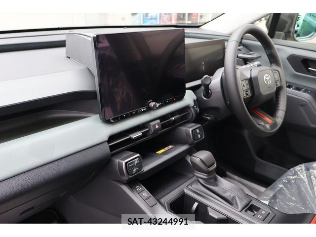 Toyota RAV4 2026-07 8209823-1