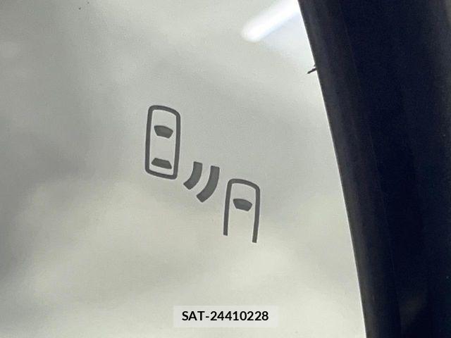Toyota RAV4 2020-04 8209841-7