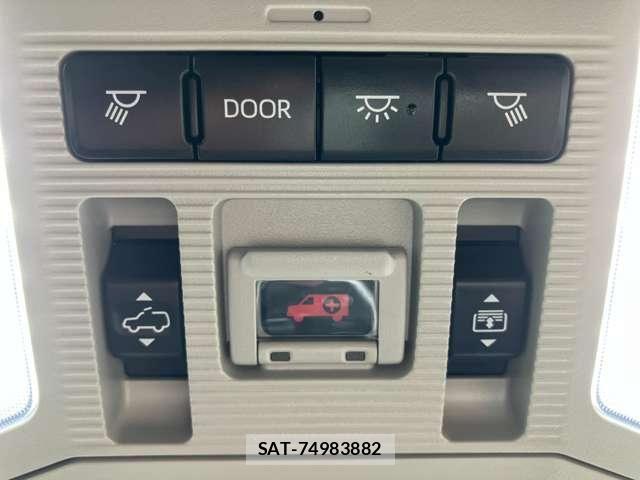 Toyota RAV4 2020-02 8209840-28