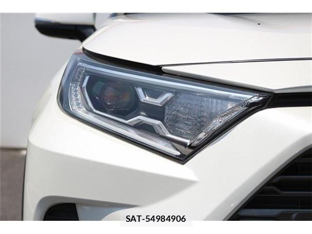 Toyota RAV4 2020-01 8209842-11