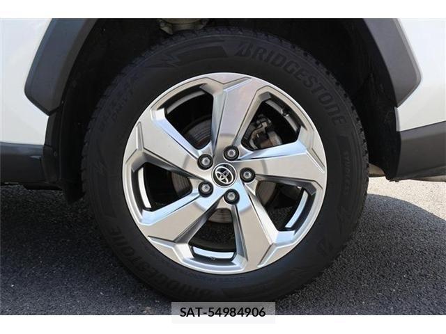 Toyota RAV4 2020-01 8209842-13